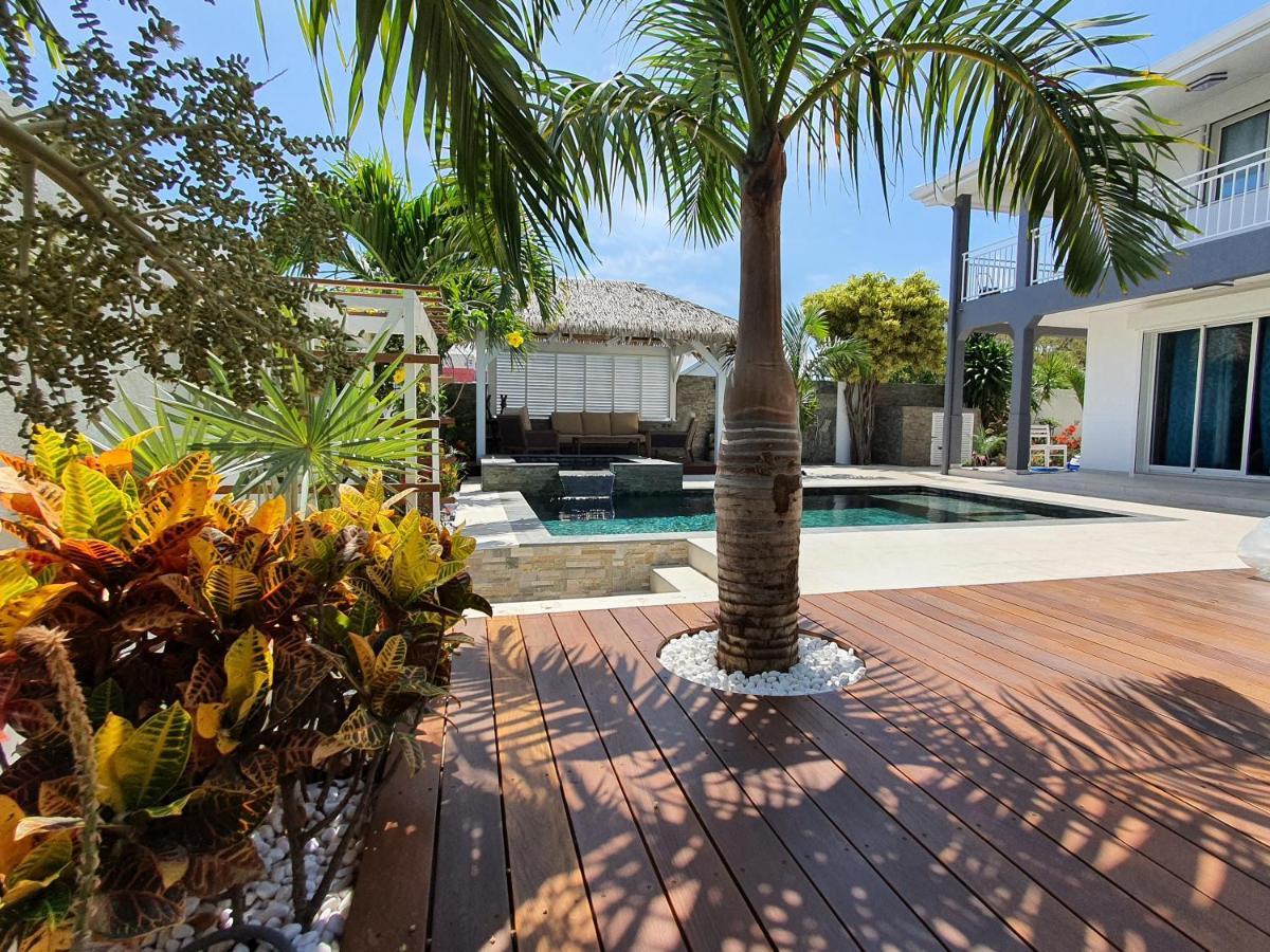 La Villa Rosaya - Piscine & Jacuzzi Saint Pierre Exterior foto